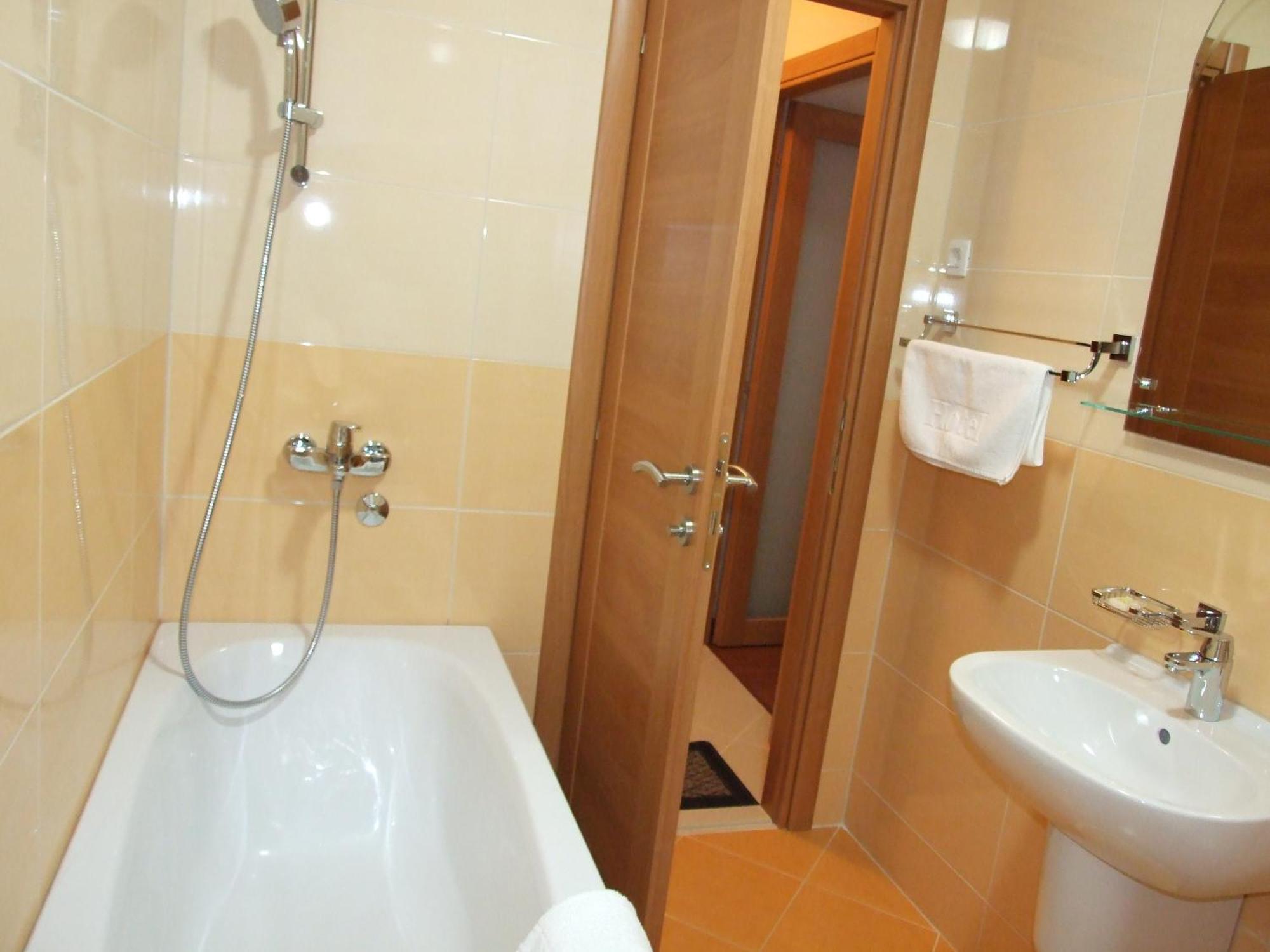 Apartments Oaza 2 Petrovac Habitación foto