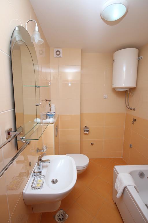Apartments Oaza 2 Petrovac Habitación foto
