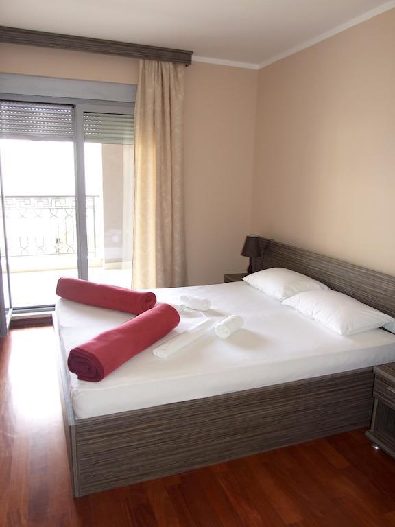 Apartments Oaza 2 Petrovac Habitación foto