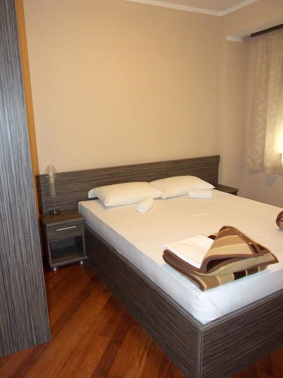 Apartments Oaza 2 Petrovac Habitación foto